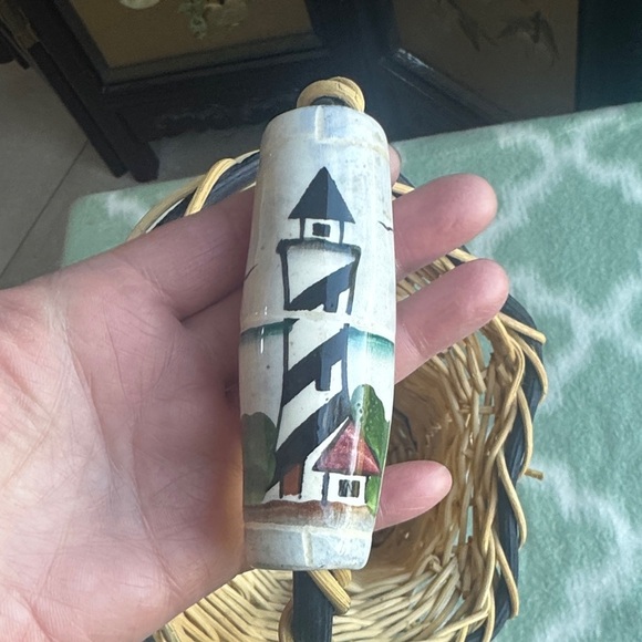 Nautical design Wicker ceramic wine bottle Basket with Handle - Picture 3 of 8